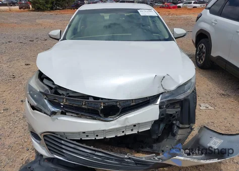 2015 Toyota Avalon Xle z USA, uszkodzony, nr VIN 4T1BK1EB1FU140557